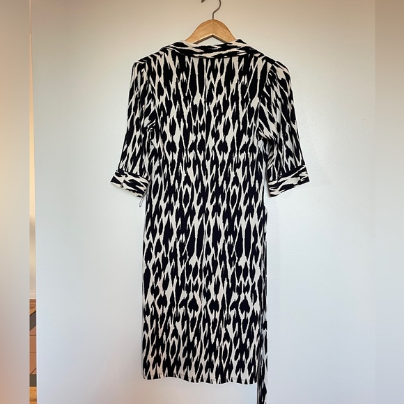 Laundry by Shelli Segal Dress - Picture 3 of 4